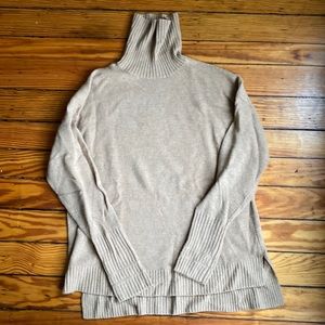J.Crew Brown Wool Turtleneck Size Medium